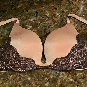 Victoria's Secret Intimates & Sleepwear - Victoria's Secret Push Up Bra Victoria's Secret Intimates & Sleepwear - Victoria's Secret Push Up Bra